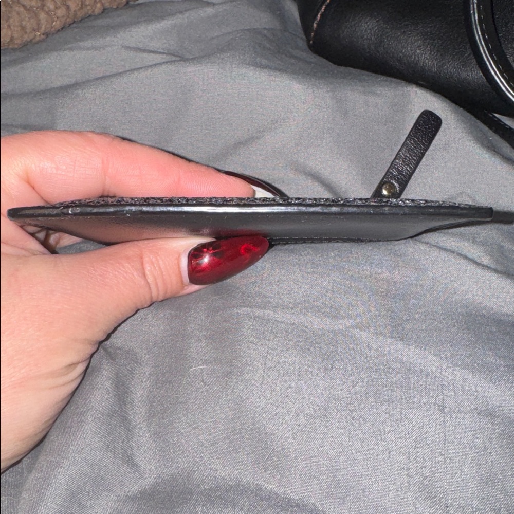 Kate Spade small black card holder-used - Picture 4 of 6
